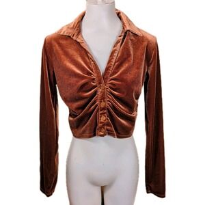 Mixed Threads Women's Medium Sized Velour Crop Tops Lot of 2 Stretchy EUC